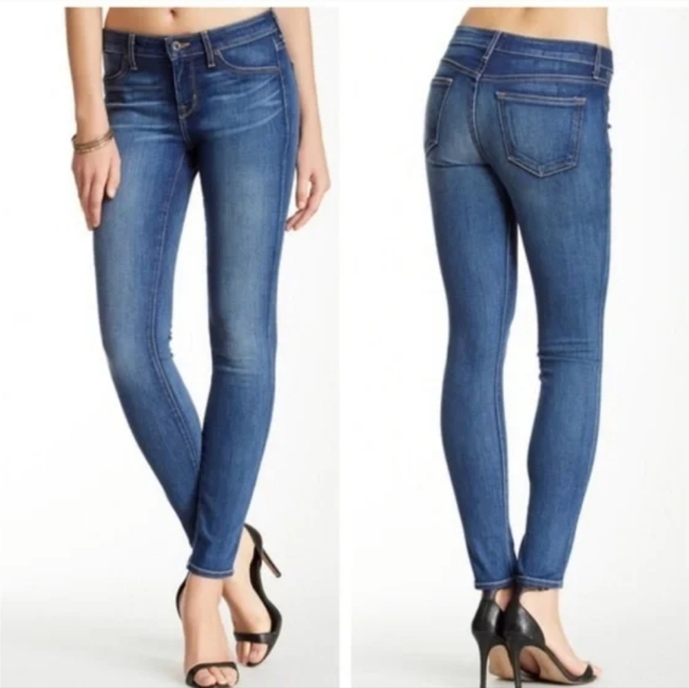 RICH & SKINNY Marilyn Stretch Skinny Jeans in Vista Blue